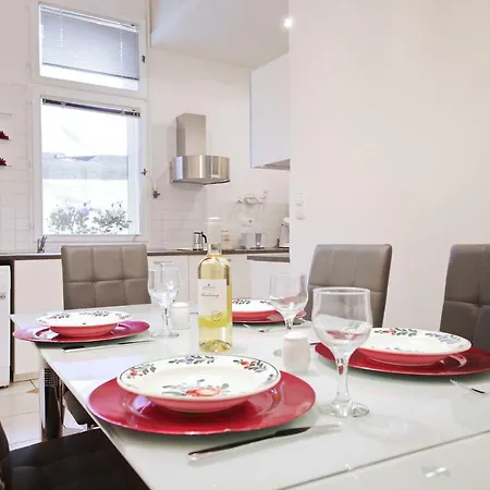 Luxury Gold Plated In Calm Location